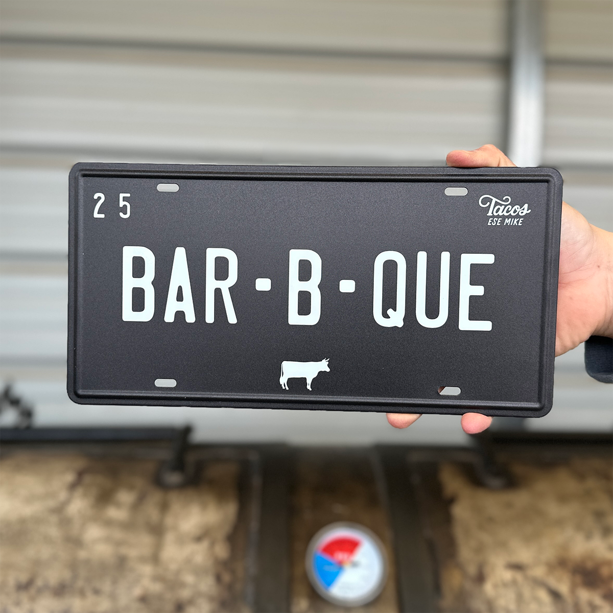 BAR-B-QUE - Metal License Plate Sign