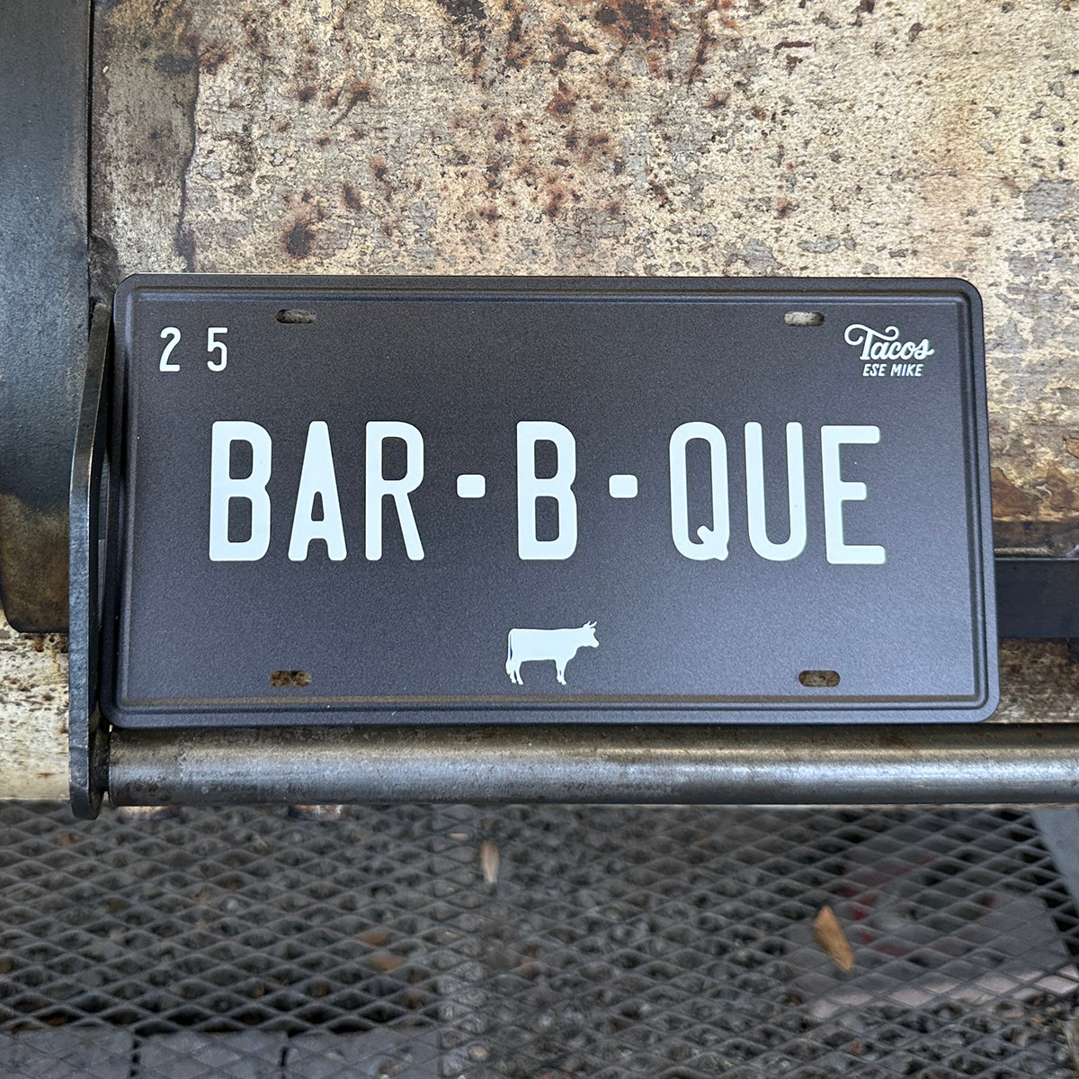 BAR-B-QUE - Metal License Plate Sign