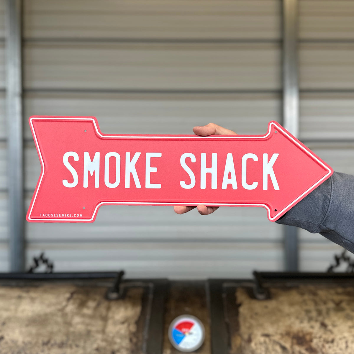 SMOKE SHACK - Metal Arrow Sign