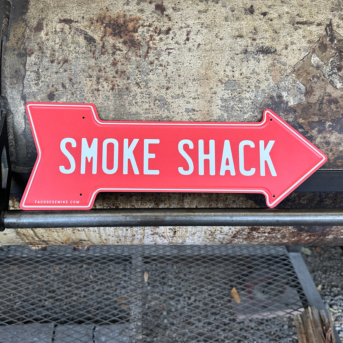 SMOKE SHACK - Metal Arrow Sign